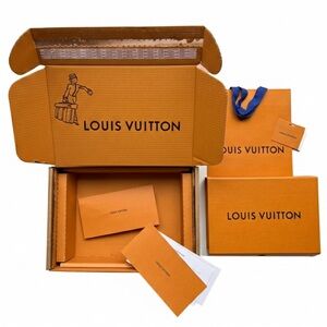 Authentic Louis Vuitton Packaging Set
